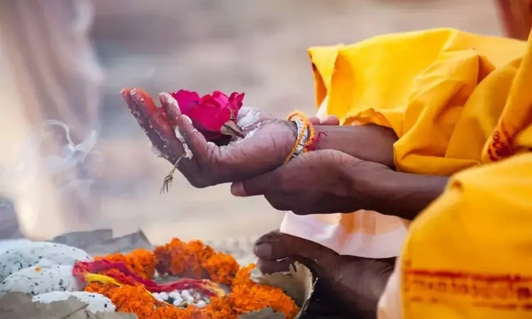 Iyer for Thithi in Chennai